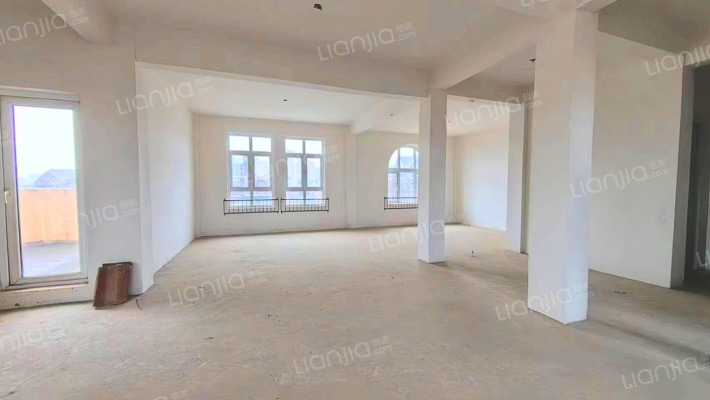 绿地城南岛太白湖畔C区二手房实景图