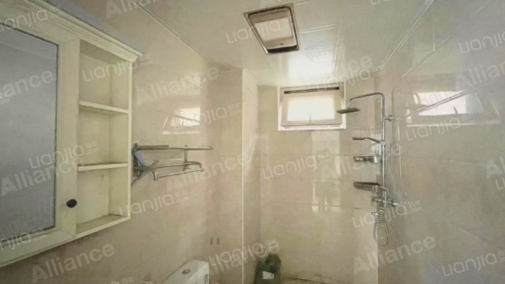 京都独栋别墅 大院子 房子带装修 很优质-卫生间A