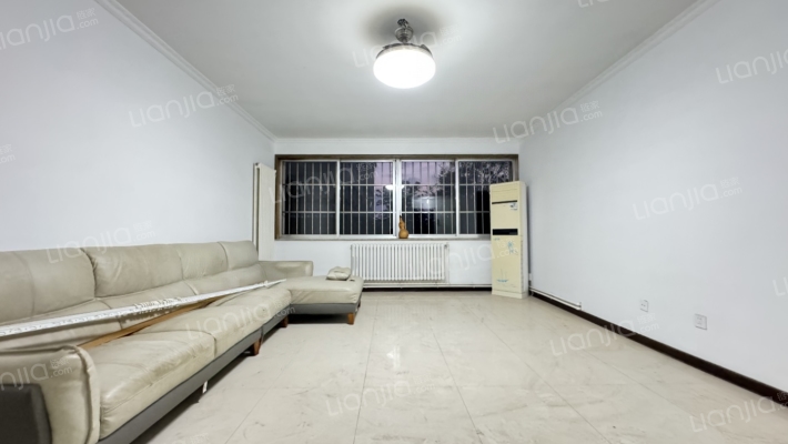 柳东山社区二手房实景图