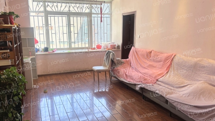 关平路103号二手房实景图