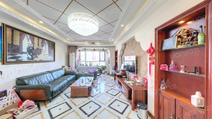 中海城塞尚二手房实景图