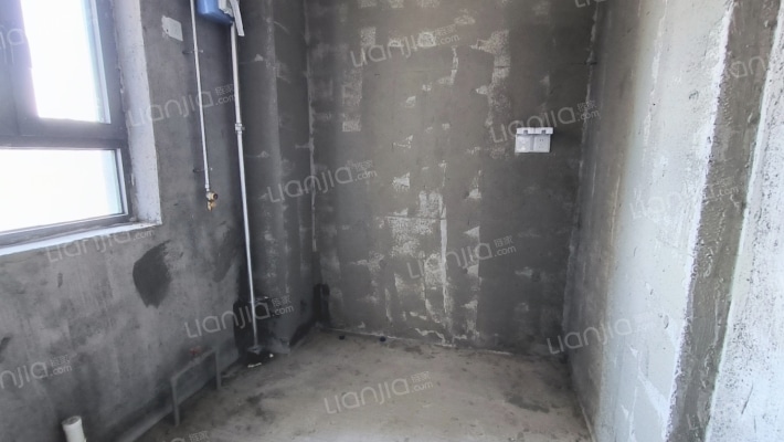 南北通透格局 楼层好 视野宽阔 配套设施齐全-厨房