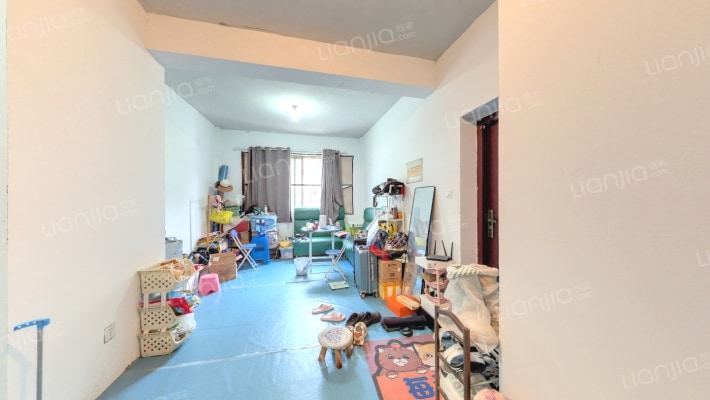 鉴水人家东区二手房实景图