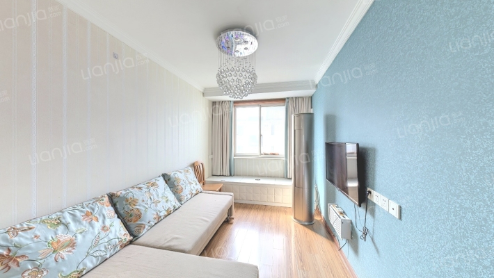 后龙船浜小区二手房实景图