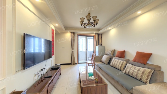 隆顺家园二手房实景图