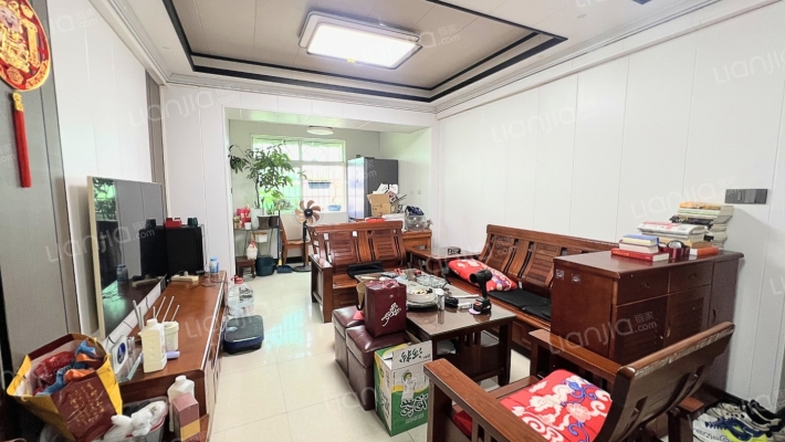 金年公寓二手房实景图