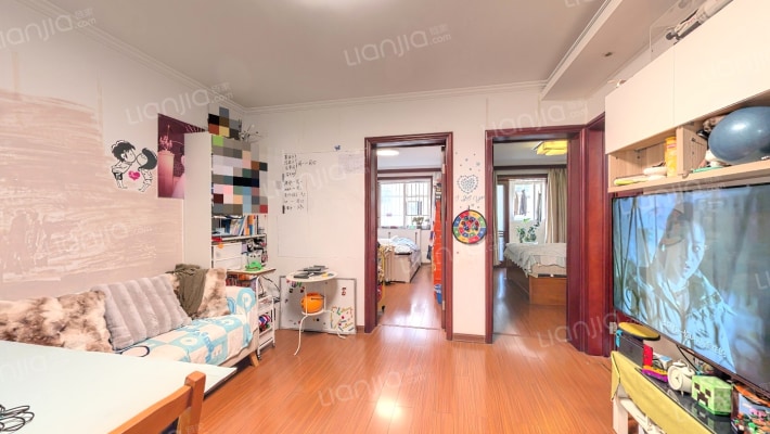 凤凰西街146号二手房实景图