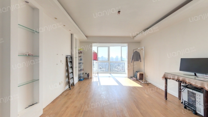 真情公寓二手房实景图