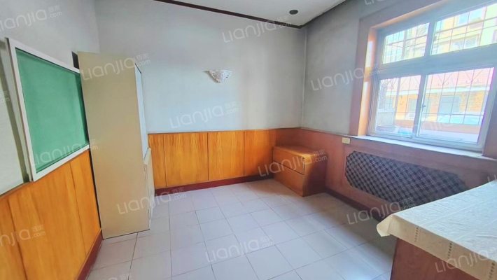 满五低税，自盖一个大房间，生活便利-卧室B