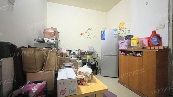 小康人家二手房实景图
