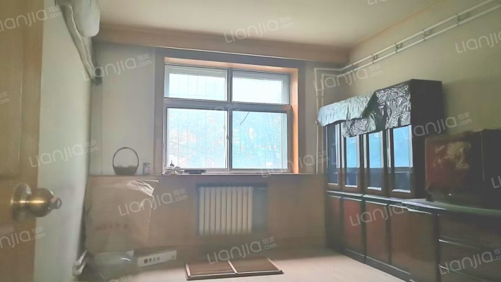 乐凯一生活区二手房实景图