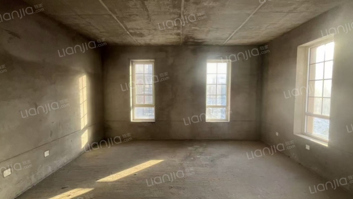 4A级高尔夫别墅区万亩大盘天然氧吧 边户类独栋大院子-卧室C