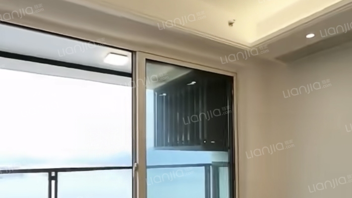 富力湖滨悦居二手房实景图