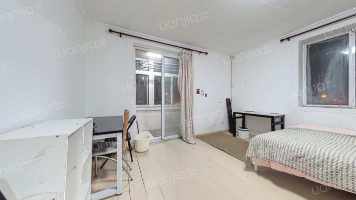 安宁庄后街15号院二手房实景图