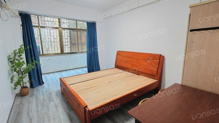 天皇大厦二手房实景图