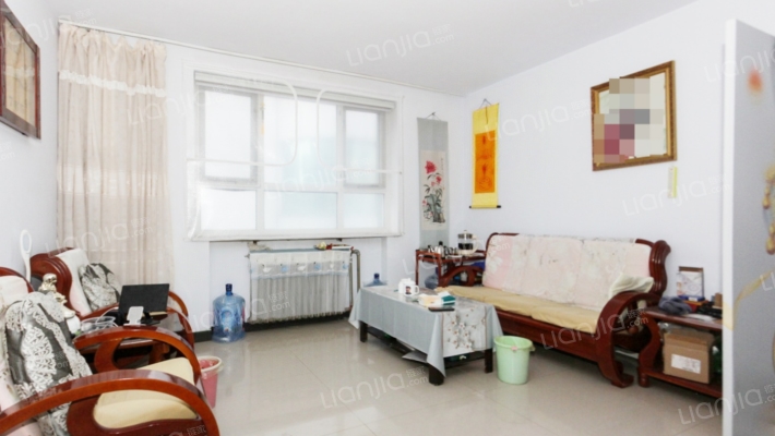 新兴苑二手房实景图