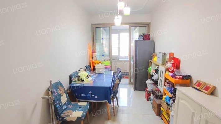 幸福城小区 3室2厅 南 北-餐厅