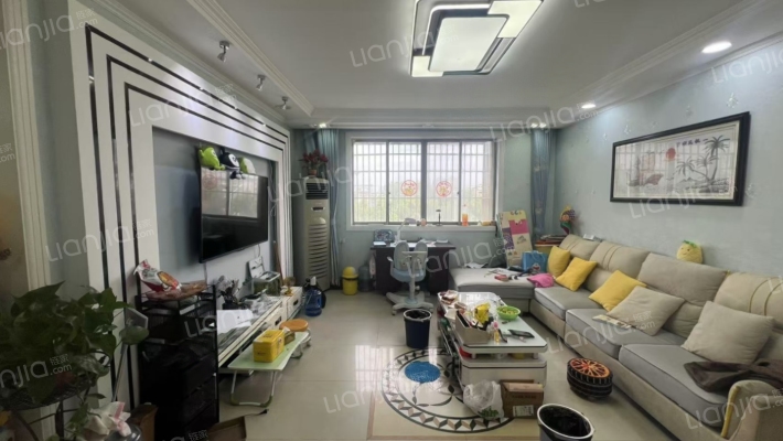 新时代乐园二手房实景图