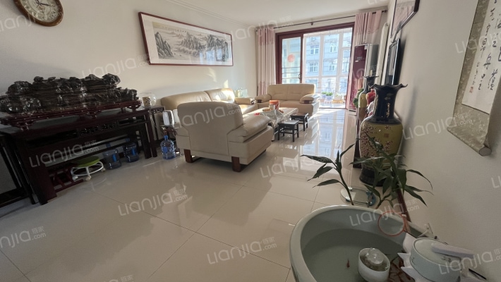 组团嘉和花园二手房实景图