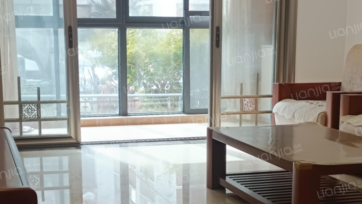 御华府二手房实景图