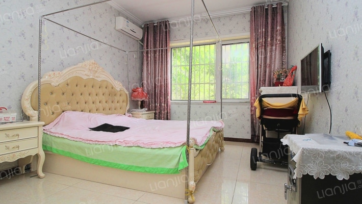 别墅 双拼别墅  大院子  有证五年-卧室A