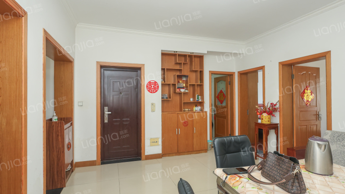 龙山商贸中心二手房实景图