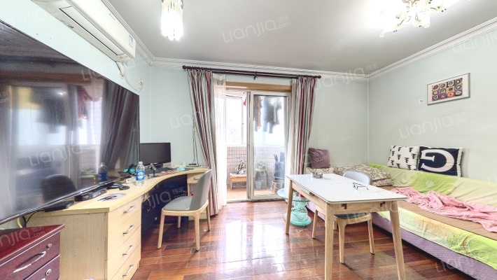 百花公寓二手房实景图