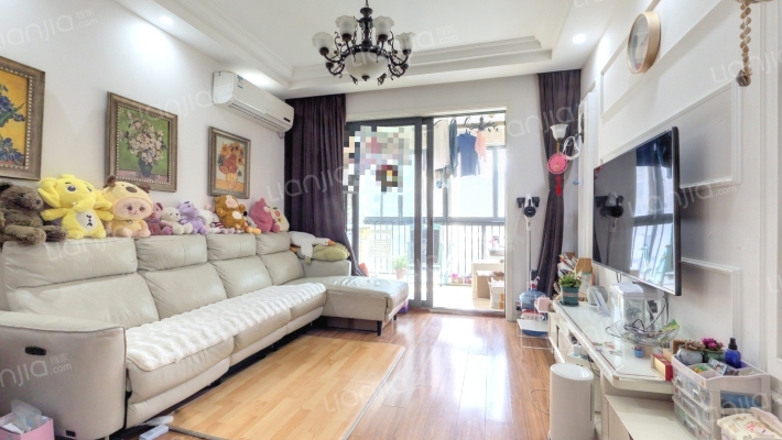 上隽嘉苑二手房实景图