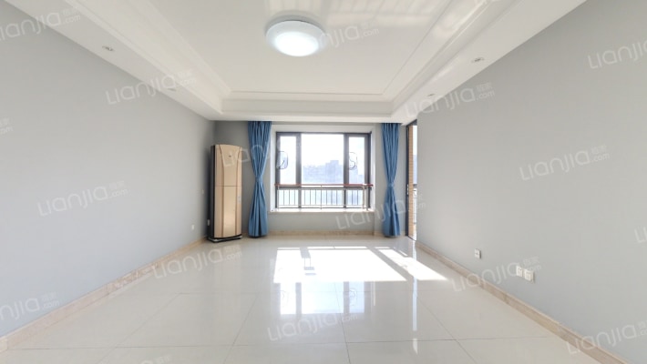 合生江湾国际公寓二手房实景图