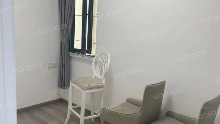 长乐路20弄二手房实景图