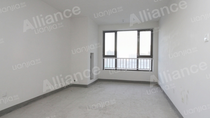 南北通透2居 眀厨卫 餐厅带窗 高楼层 东户 视野开阔-客厅