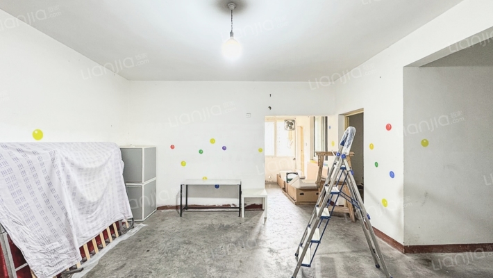 西南雅筑二手房实景图