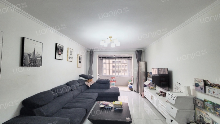 星港嘉苑二手房实景图