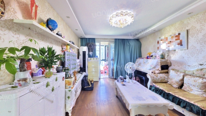 志能新苑二手房实景图