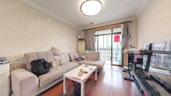 龙阳花苑二手房实景图