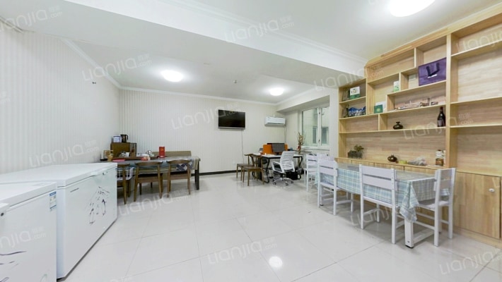 金隆基大厦二手房实景图