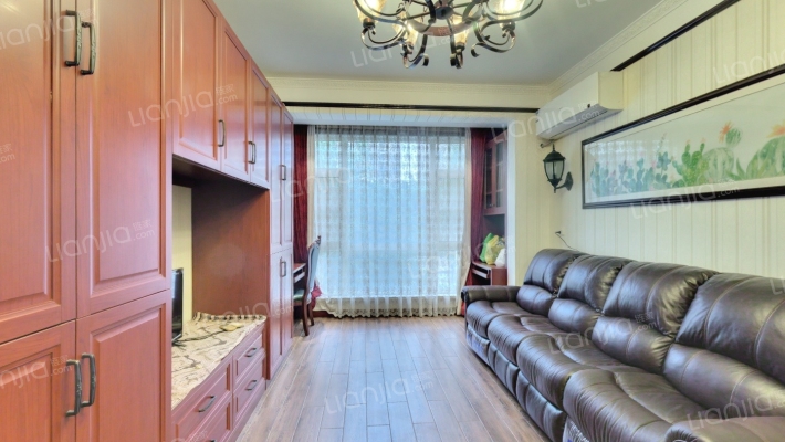 新发翡翠花溪二手房实景图