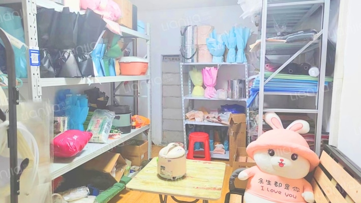 金碧湾雅苑二手房实景图