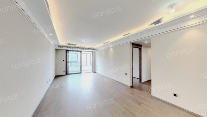 水沐雍荣府二手房实景图