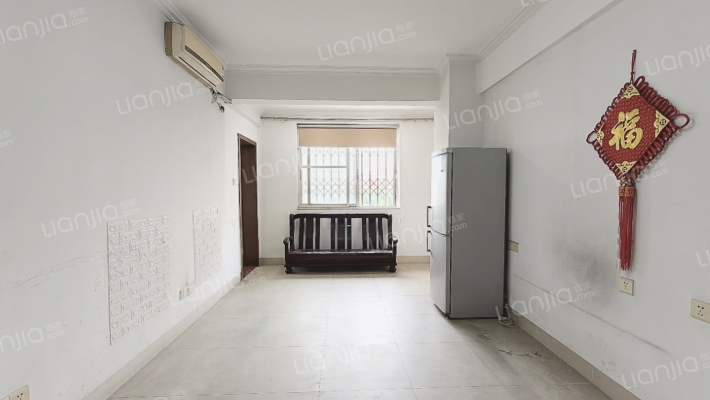 新兴大厦二手房实景图