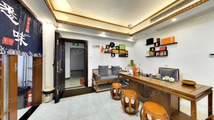 中银大厦二手房实景图