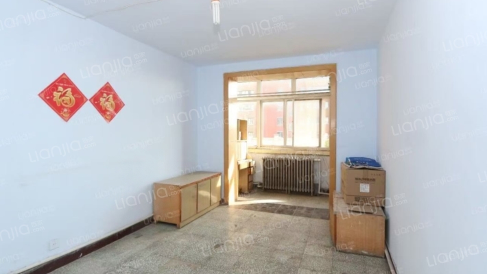 水泥厂家属小区二手房实景图