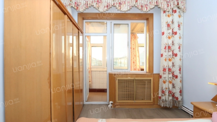 鼓楼前街33号院二手房实景图