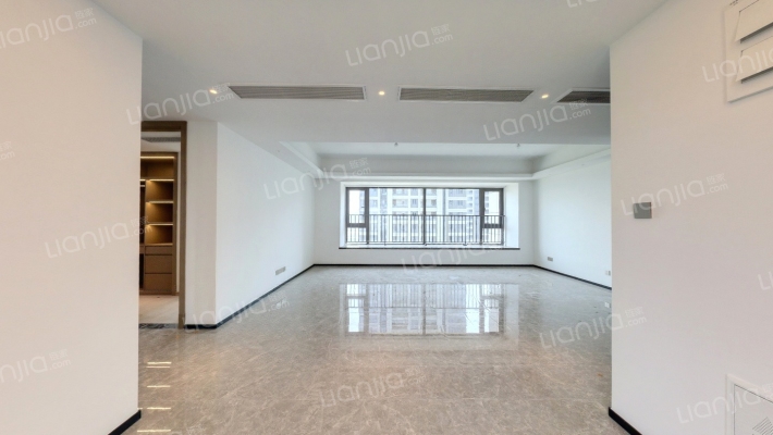 杭州富力中心二手房实景图