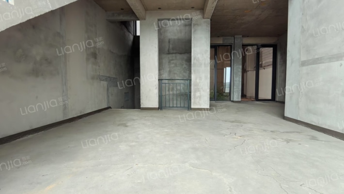 华润小径湾悦海二手房实景图