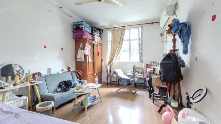 民主街24弄二手房实景图