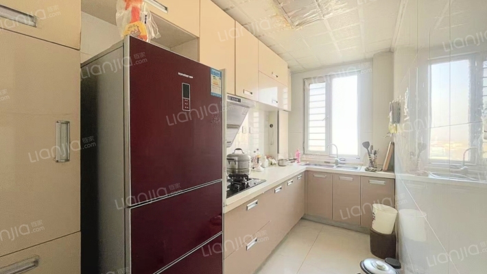 范阳路  宏远裕隆   电梯房-厨房