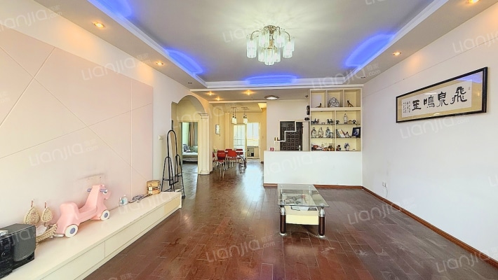 子安路社保局宿舍二手房实景图