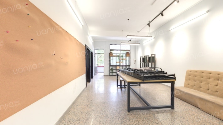 鸿运街二手房实景图