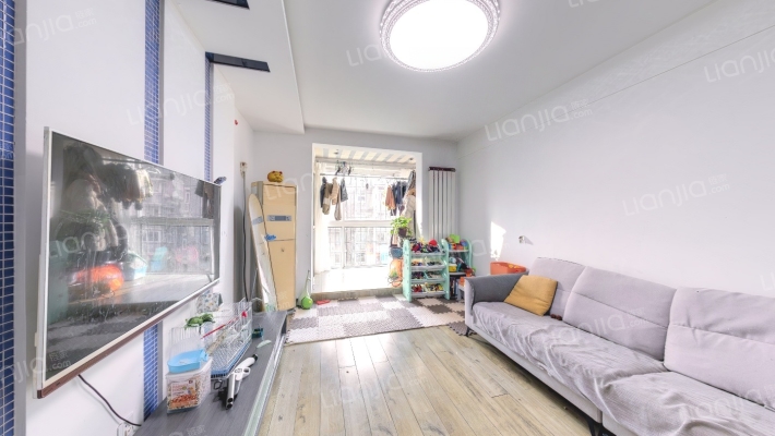 馨秀园南区二手房实景图